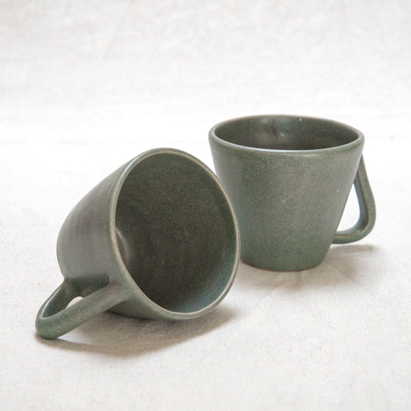 Tasse asymétrique