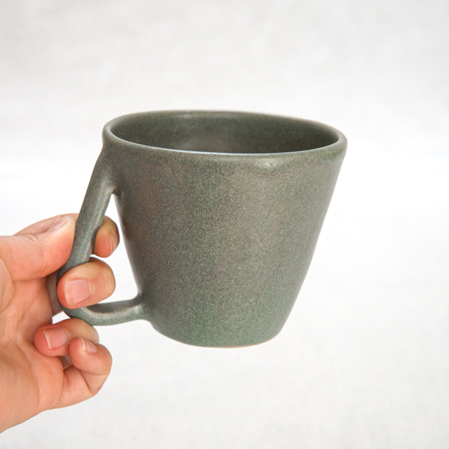 Tasse asymétrique