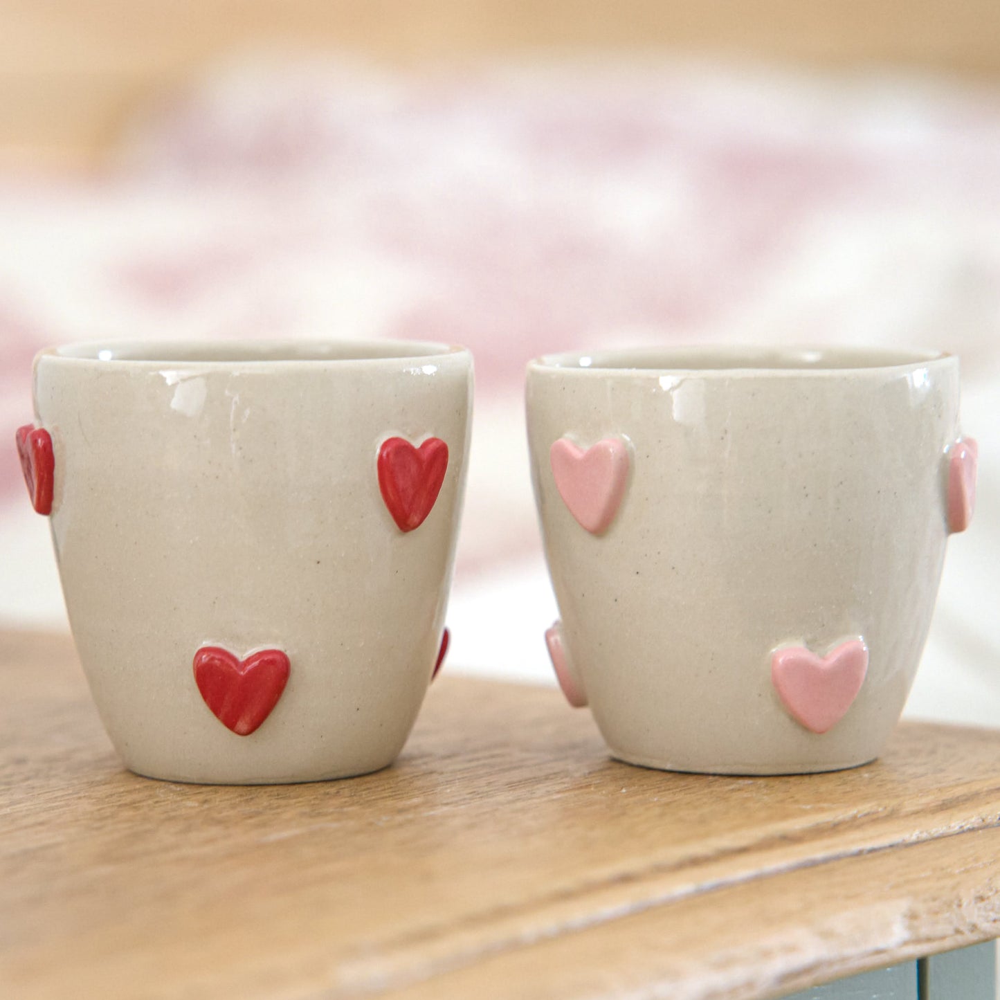 Tasse espresso - Coeurs rouges