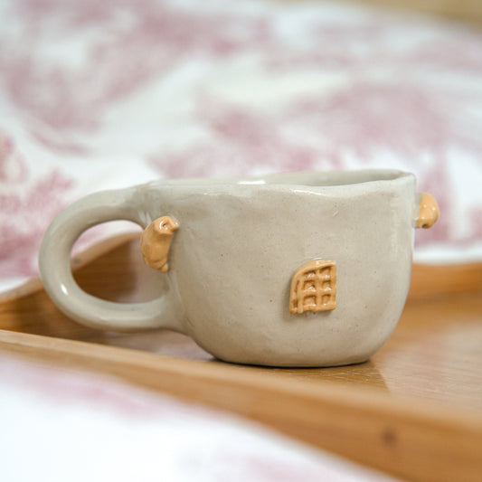Tasse modelée