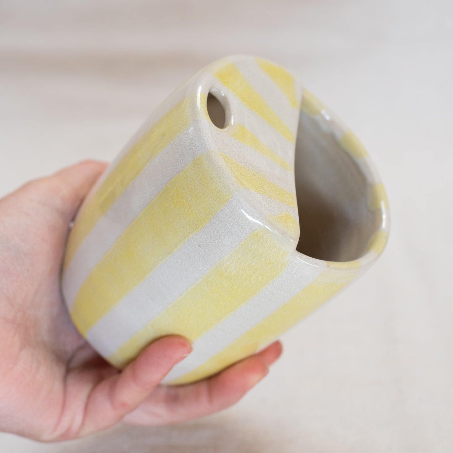 Mug du voyage jaune