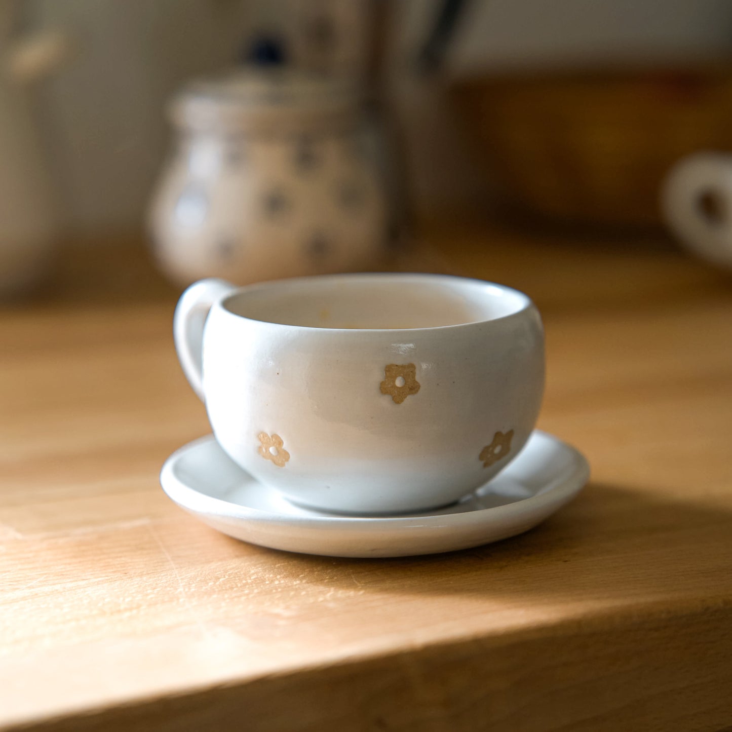 Tasse fleurie - blanche