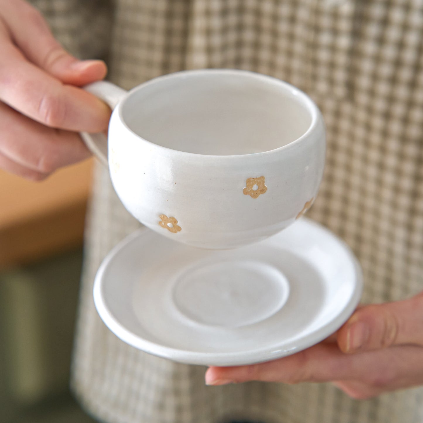 Tasse fleurie - blanche