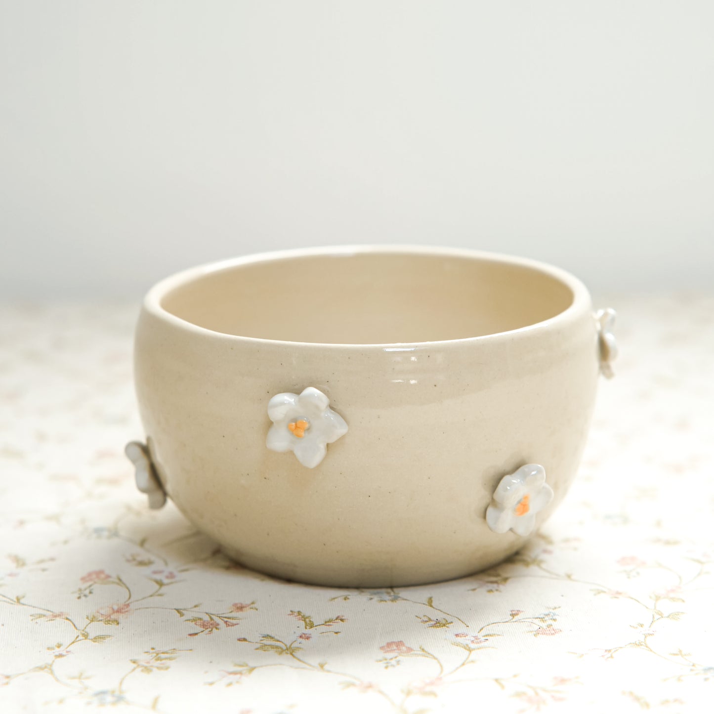 Bols fleurs blanches