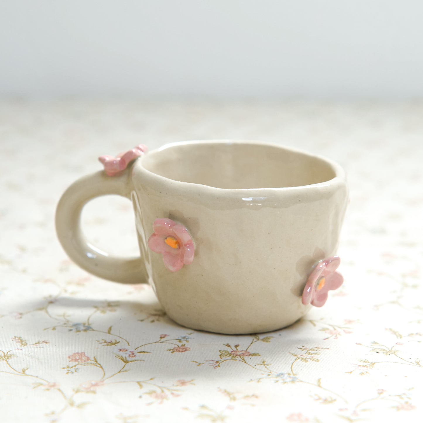 Tasse fleurs roses